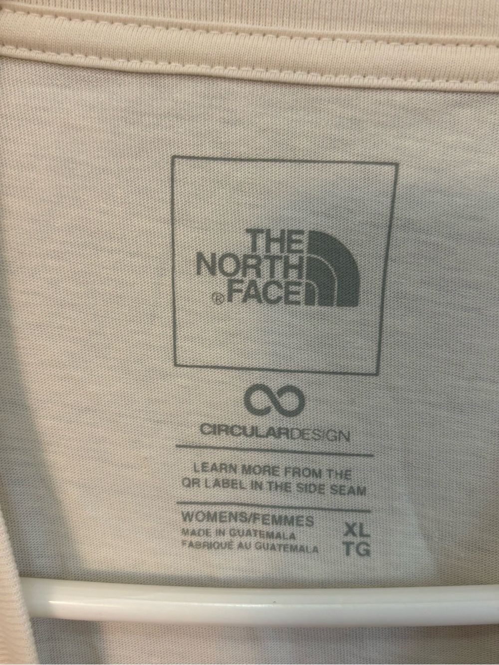 The North Face Women’s Novelty Graphic Tee White Dune Cream Relaxed Fit XL NWT - Picture 3 of 7